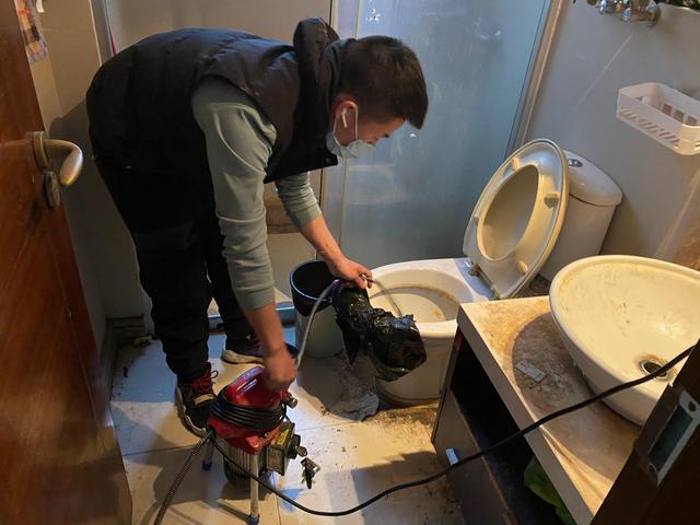 西市马桶疏通-疏通下水道