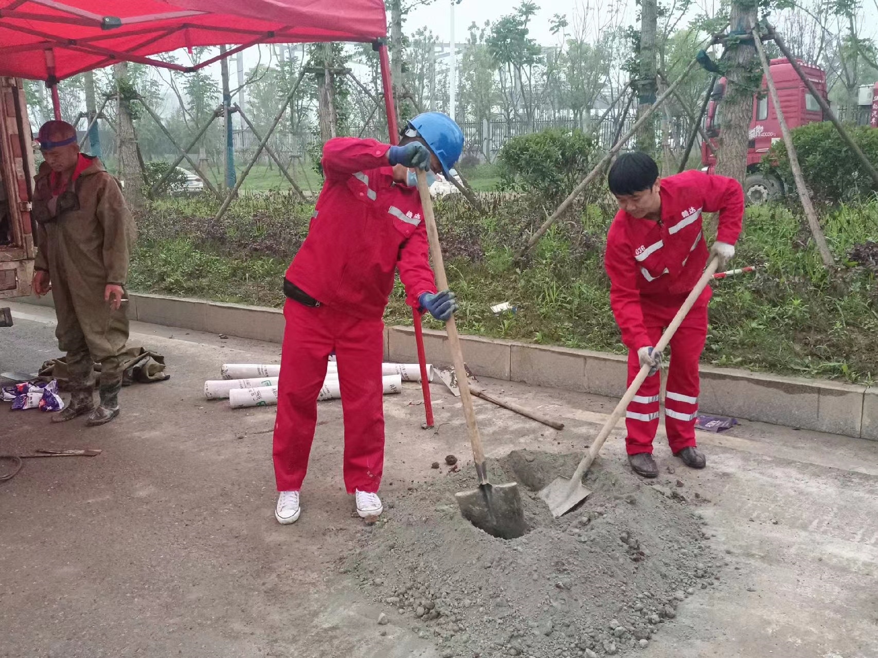西市管道疏通哪家好】及时进行市政管道清淤